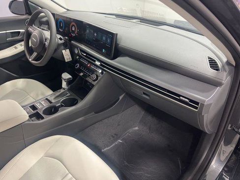 New 2026 Hyundai Sonata SE FWD image 24