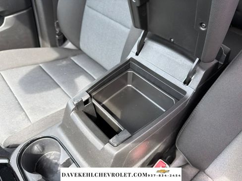 Used 2026 Chevrolet Colorado W/T AWD/4WD image 13