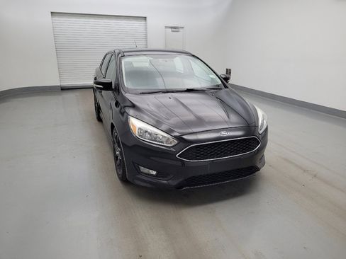 Used 2015 Ford Focus SE w/ SE Sport Package FWD image 14