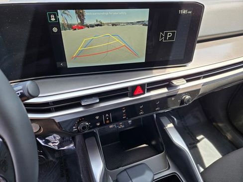 New 2026 Kia Sorento LX FWD image 10