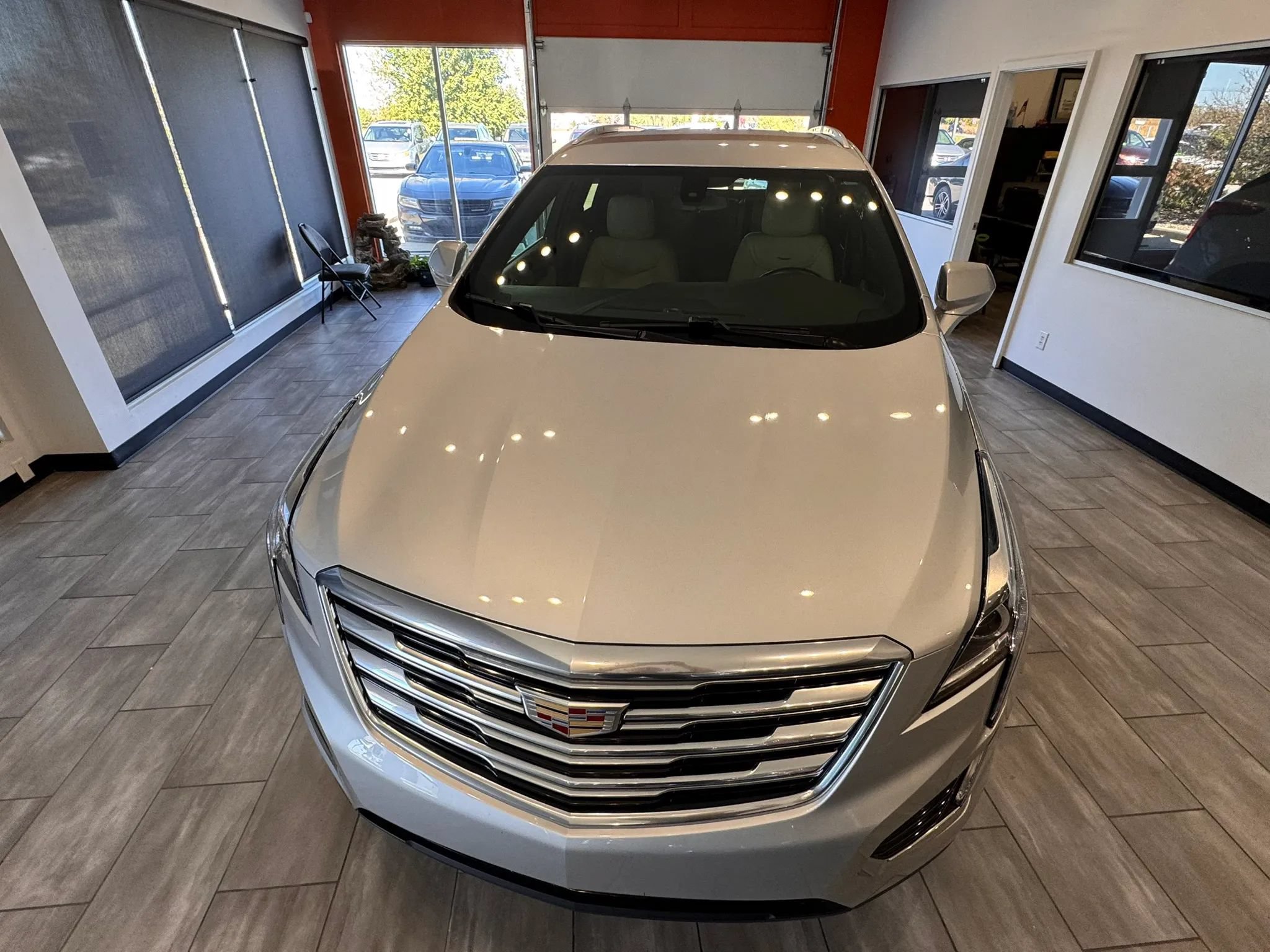 Used 2019 Cadillac XT5 FWD image 9