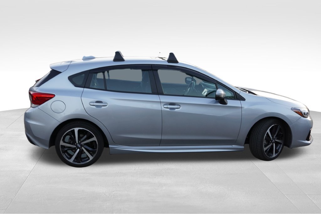 Used 2023 Subaru Impreza 2.0i Sport AWD/4WD image 2
