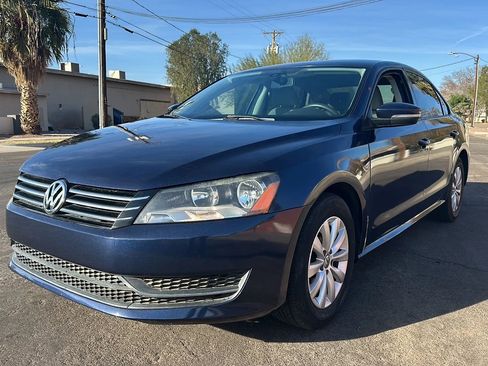 Used 2015 Volkswagen Passat 1.8T S image 9