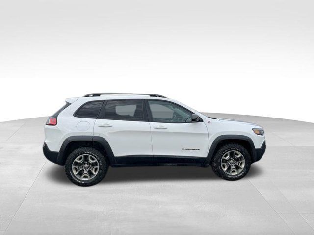 Used 2019 Jeep Cherokee Trailhawk w/ Comfort/Convenience Group AWD/4WD image 6