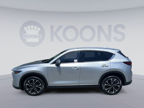 Used 2023 MAZDA CX-5 AWD 2.5 S w/ Premium Plus Pkg image 2
