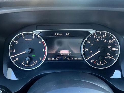 Certified 2024 Nissan Rogue SV image 24