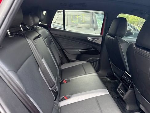 Certified 2023 Volkswagen ID.4 Pro S RWD image 11