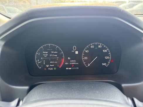 Used 2025 Honda Odyssey Elite image 12