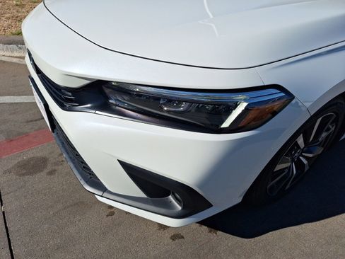 Used 2024 Honda Civic EX image 10