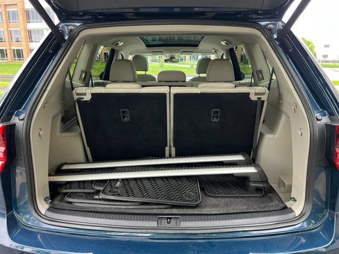 Used 2019 Volkswagen Atlas SEL Premium AWD/4WD image 49