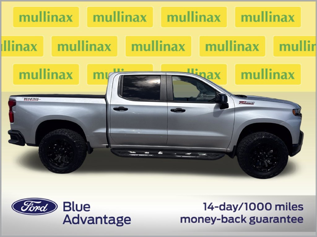 Used 2020 Chevrolet Silverado 1500 LT Trail Boss AWD/4WD image 2