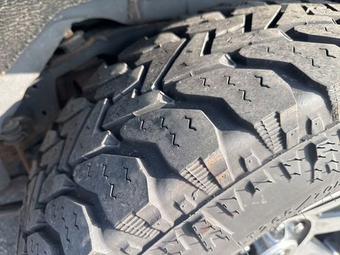 Used 2020 Toyota 4Runner TRD Off-Road Premium w/ Moonroof Package AWD/4WD image 22