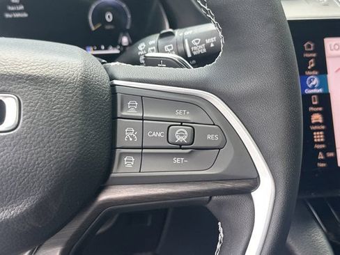 New 2026 Jeep Grand Cherokee Limited AWD/4WD image 24