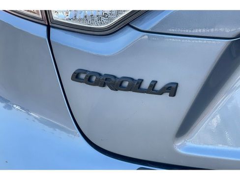 Used 2023 Toyota Corolla LE FWD image 44