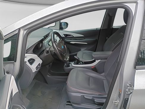 Used 2017 Chevrolet Bolt Premier FWD image 12