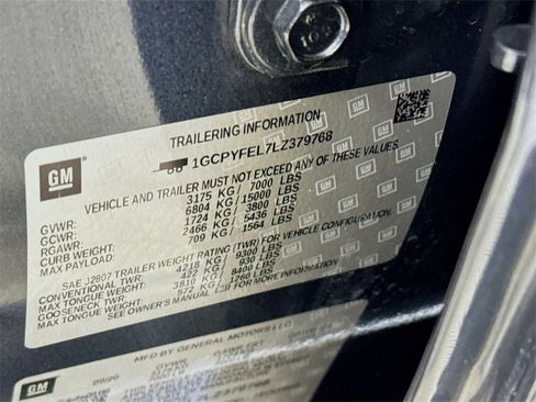 Used 2020 Chevrolet Silverado 1500 LT Trail Boss image 32