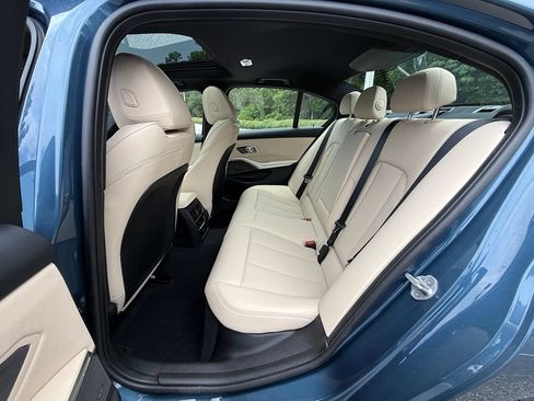 New 2026 BMW 330i Sedan w/ Premium Package RWD image 17