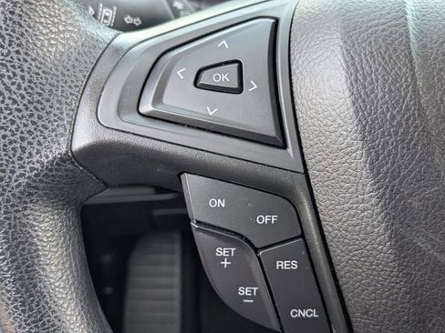 Used 2023 Ford Edge SE AWD/4WD image 24