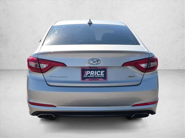 Used 2016 Hyundai Sonata Sport w/ Option Group 03 FWD image 6