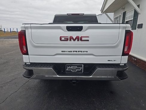 Used 2025 GMC Sierra 1500 SLT image 8