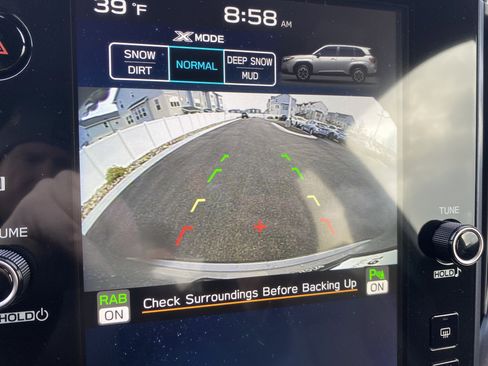 New 2025 Subaru Forester Limited image 32