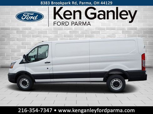 New 2025 Ford Transit 250 Low Roof RWD image 8