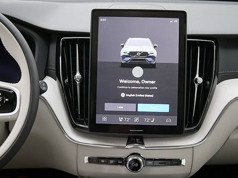 New 2026 Volvo XC60 B5 Ultra w/ Climate Package image 22