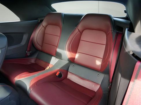 Used 2025 Ford Mustang GT Premium image 11