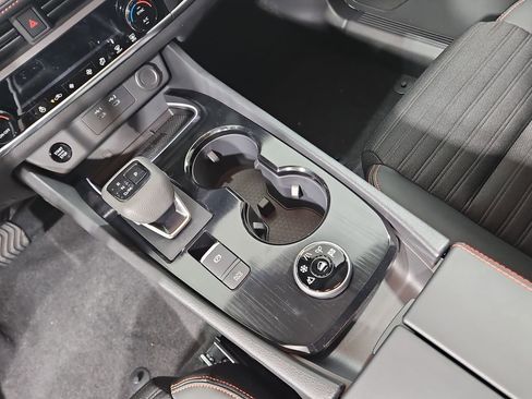 New 2026 Nissan Rogue Rock Creek image 22