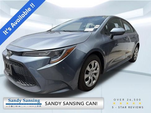 Used 2021 Toyota Corolla LE FWD image 1