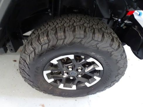 Certified 2025 Jeep Wrangler Unlimited Rubicon 4xe w/ Safety Group AWD/4WD image 30