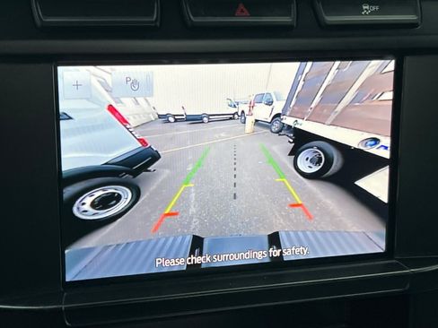 Used 2024 Ford F250 XL w/ XL Chrome Package image 18