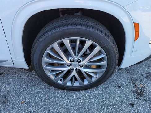 New 2026 Buick Enclave Avenir w/ Super Cruise Package image 8