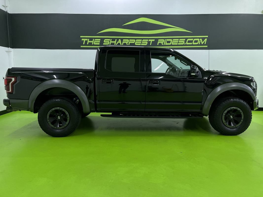 Used 2017 Ford F150 Raptor w/ Equipment Group 802A Luxury AWD/4WD image 11