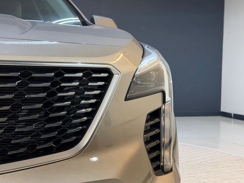 Certified 2023 Cadillac XT4 Luxury image 11