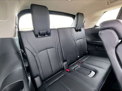 Certified 2026 INFINITI QX60 Luxe w/ Cargo Package image 33