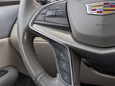 Certified 2023 Cadillac XT5 Premium Luxury image 12