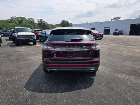 Used 2023 Lincoln Nautilus Reserve w/ Equipment Group 202A AWD/4WD image 4