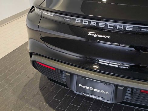 New 2025 Porsche Taycan image 15