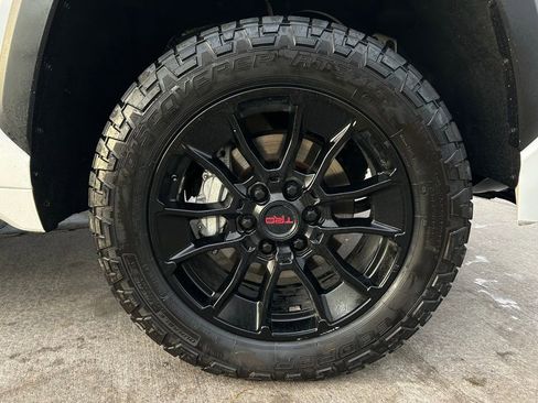Used 2023 Toyota Tundra SR5 AWD/4WD image 30