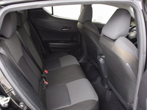 Used 2021 Toyota C-HR LE image 16