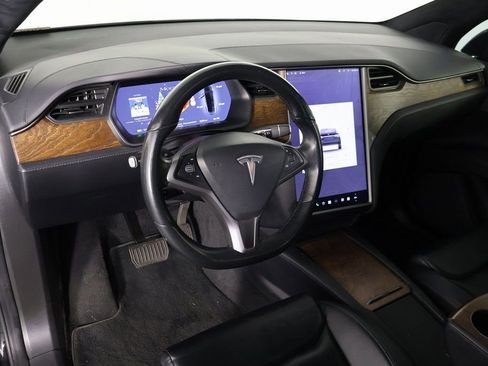 Used 2021 Tesla Model X Long Range image 7