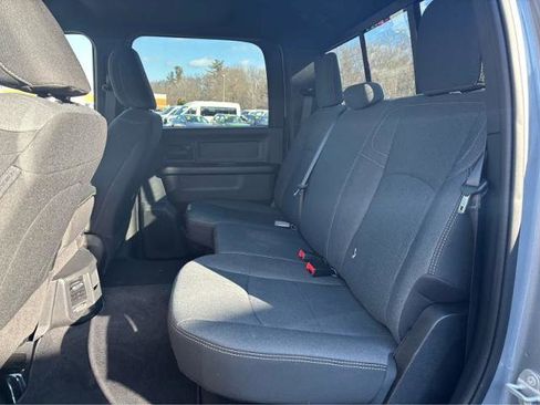 Used 2024 RAM 2500 Tradesman w/ Chrome Appearance Group image 23