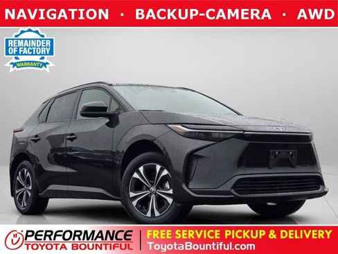 Used 2024 Toyota bZ4X XLE w/ Weather Package image 1