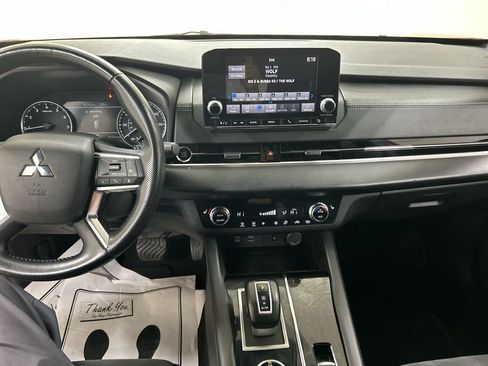 Used 2022 Mitsubishi Outlander SEL Black Edition AWD/4WD image 18