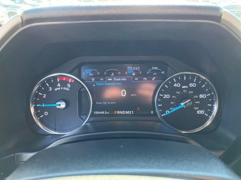 Used 2019 Ford F450 Lariat w/ Chrome Package image 16