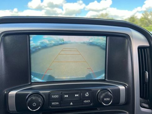 Used 2018 GMC Sierra 1500 SLT AWD/4WD image 14