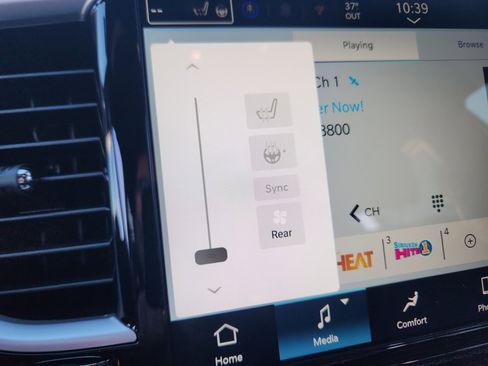 New 2026 Chrysler Pacifica Select w/ S Appearance Package image 32