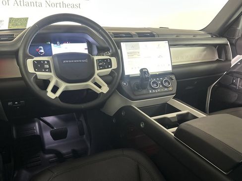 Used 2026 Land Rover Defender 110 S AWD/4WD image 22
