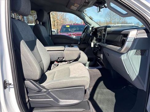 Used 2024 Ford F250 XLT image 7